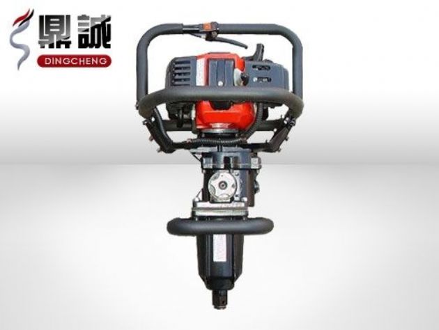 點擊查看詳細信息<br>標題：便攜式內燃扳手 閱讀次數：4410