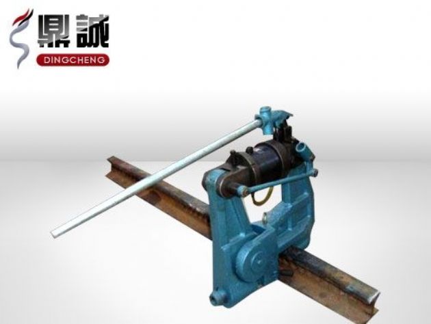 點擊查看詳細信息<br>標題：液壓鋼軌擠孔機 閱讀次數：4435