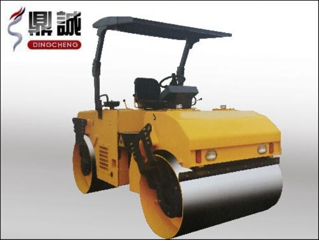 點(diǎn)擊查看詳細(xì)信息<br>標(biāo)題：6噸雙鋼輪振動(dòng)壓路機(jī) 閱讀次數(shù)：12984